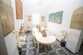 Cheerful 6 bedroom house in Seville with terraces